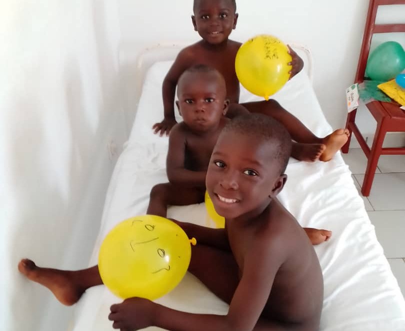 PHOTO-2022-04-23-22-11-26